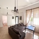 Acqua Alta Apartment